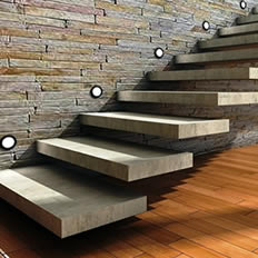 Escadas em madeira, alvenaria e ferro em Niterói, Maricá, São Gonçalo e RJ